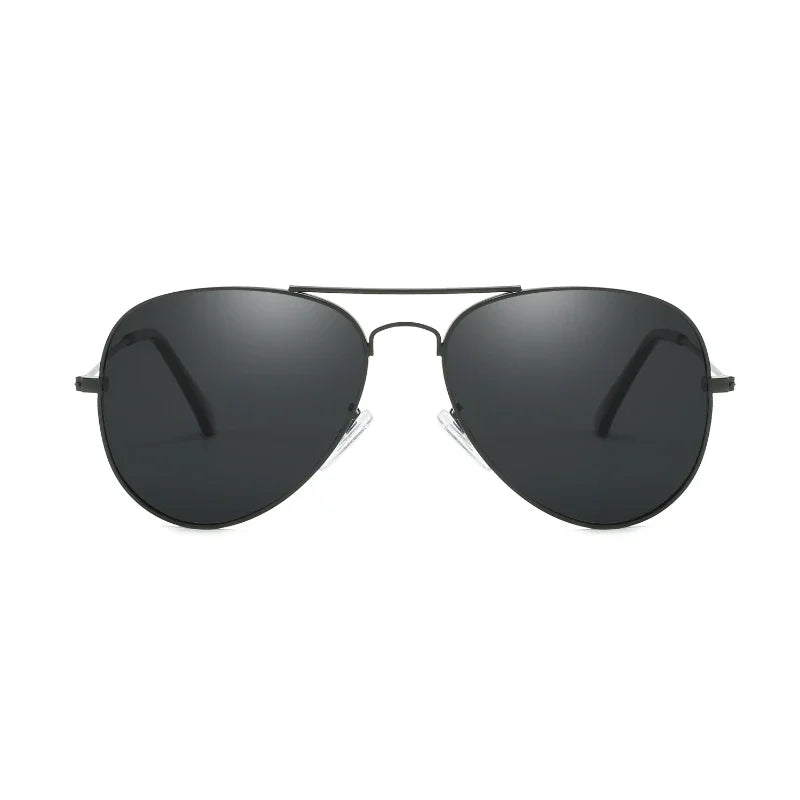 Signature Vantage Aviator Sunglasses