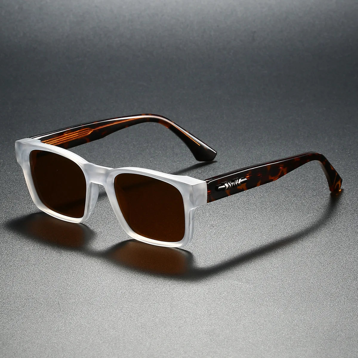 Signature Riviera Square Sunglasses