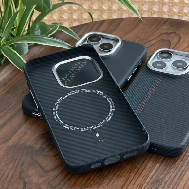 The Apex Carbon Fiber MagSafe Case